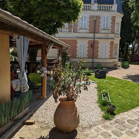 Bed and Breakfast Delice 3*
